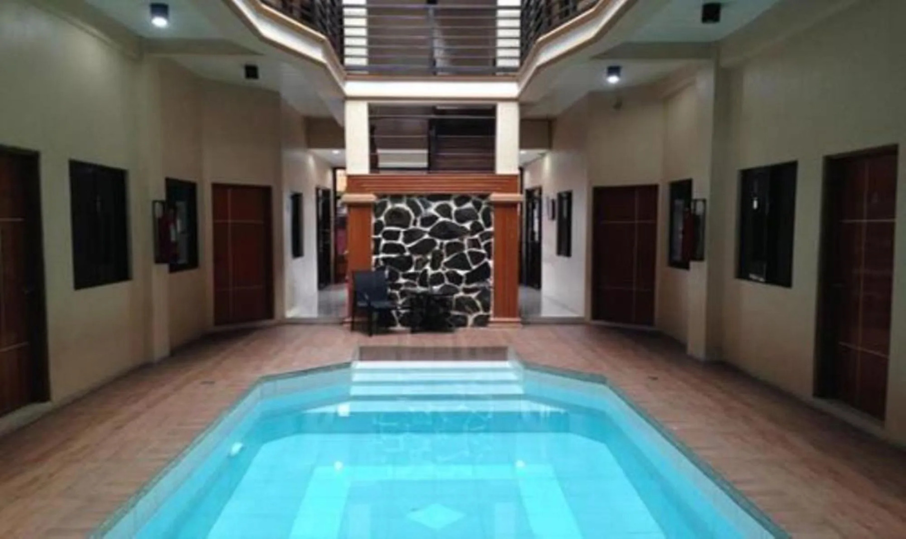 Hidden Pearl Hotel - Janus Luxury Suites