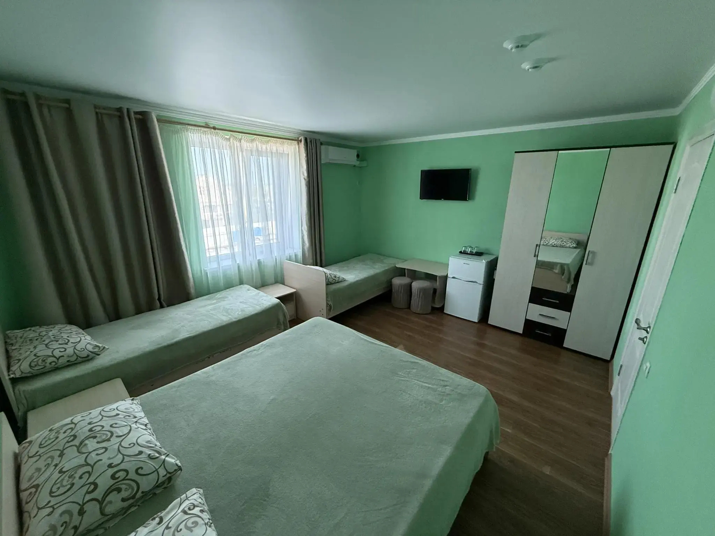 Берег Казантипа