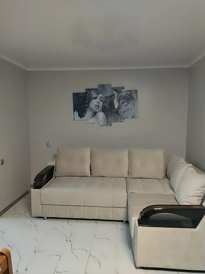 Семейный дом у подножия горы Медовая