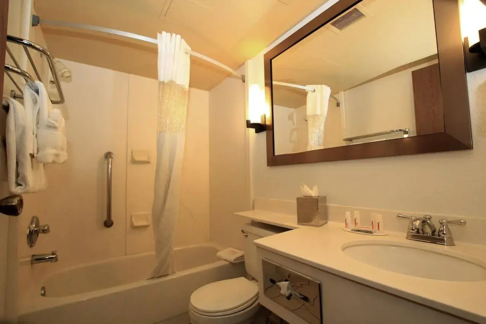 Delta Hotels Denver Thornton