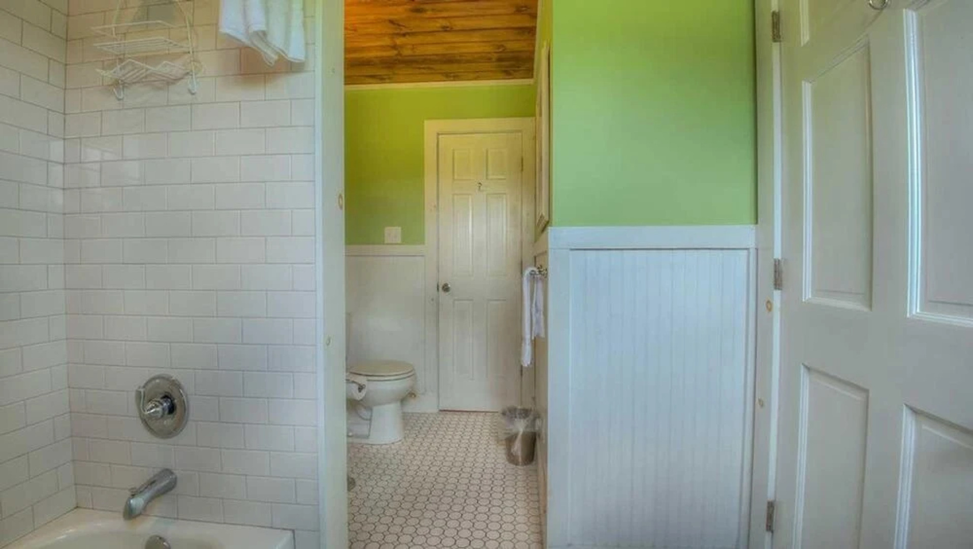 Noontootla Cottage by Escape to Blue Ridge