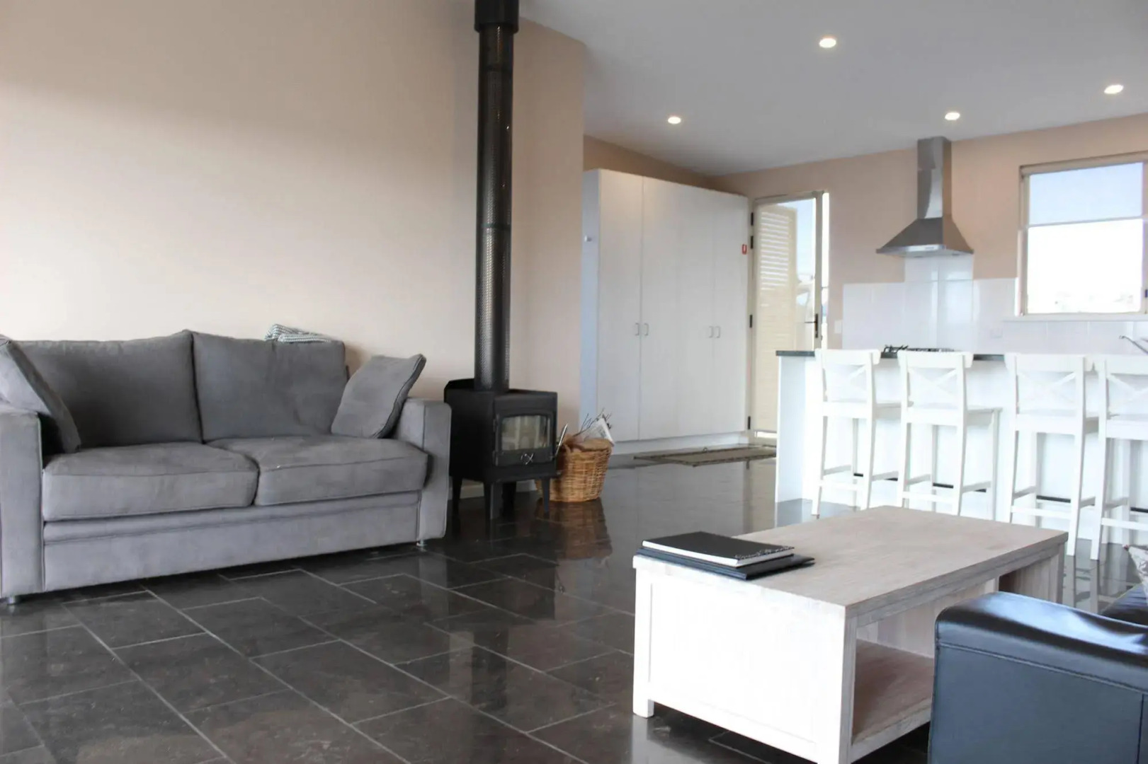 Hanson Bay Wildlife Sanctuary and Cabins