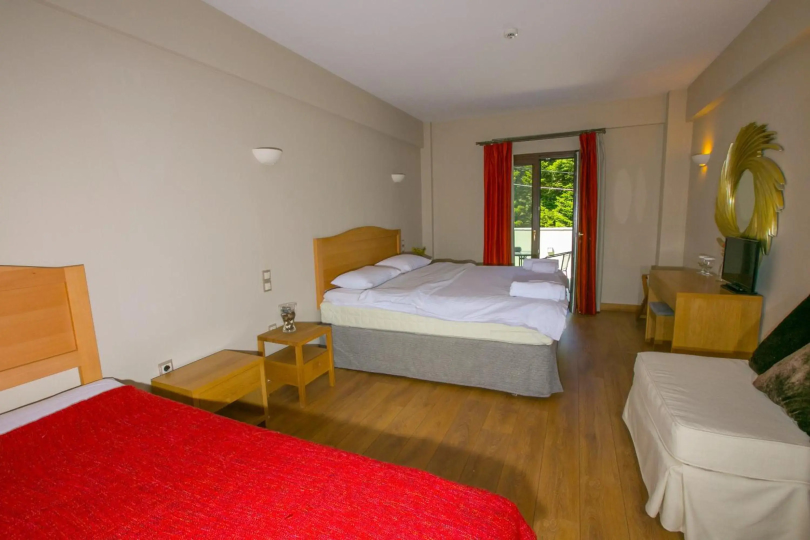 Anavasi Mountain Resort