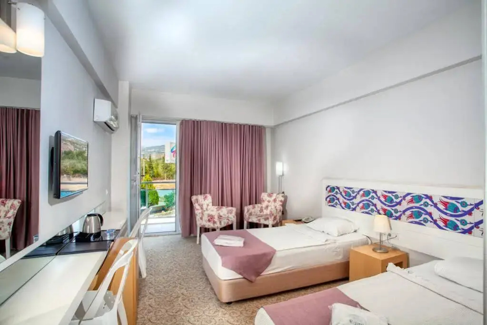 Larina Ninova Thermal SPA & Hotel