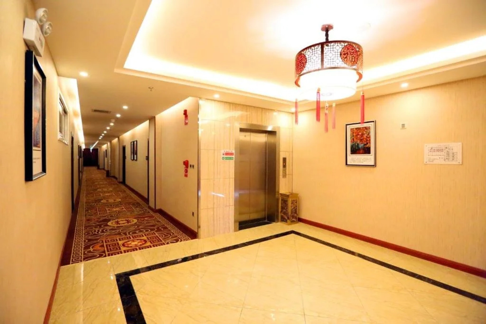 Kunming Yunzhixing Qihua Hotel