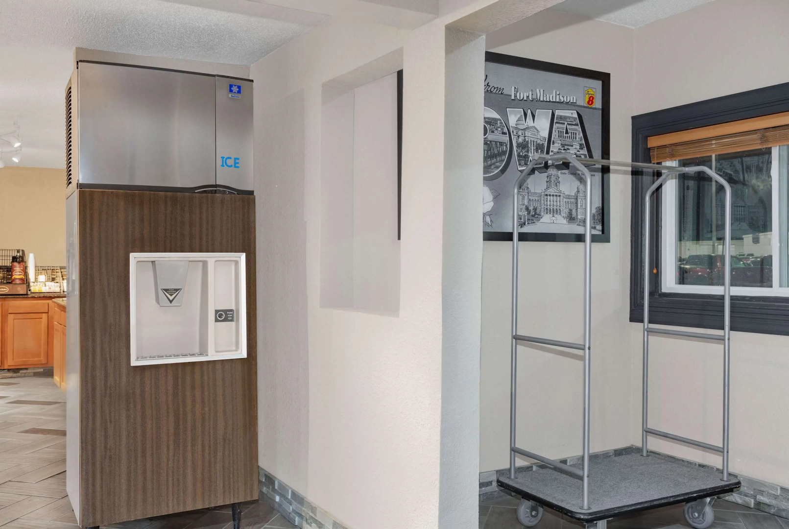 Super 8 by Wyndham Fort Madison