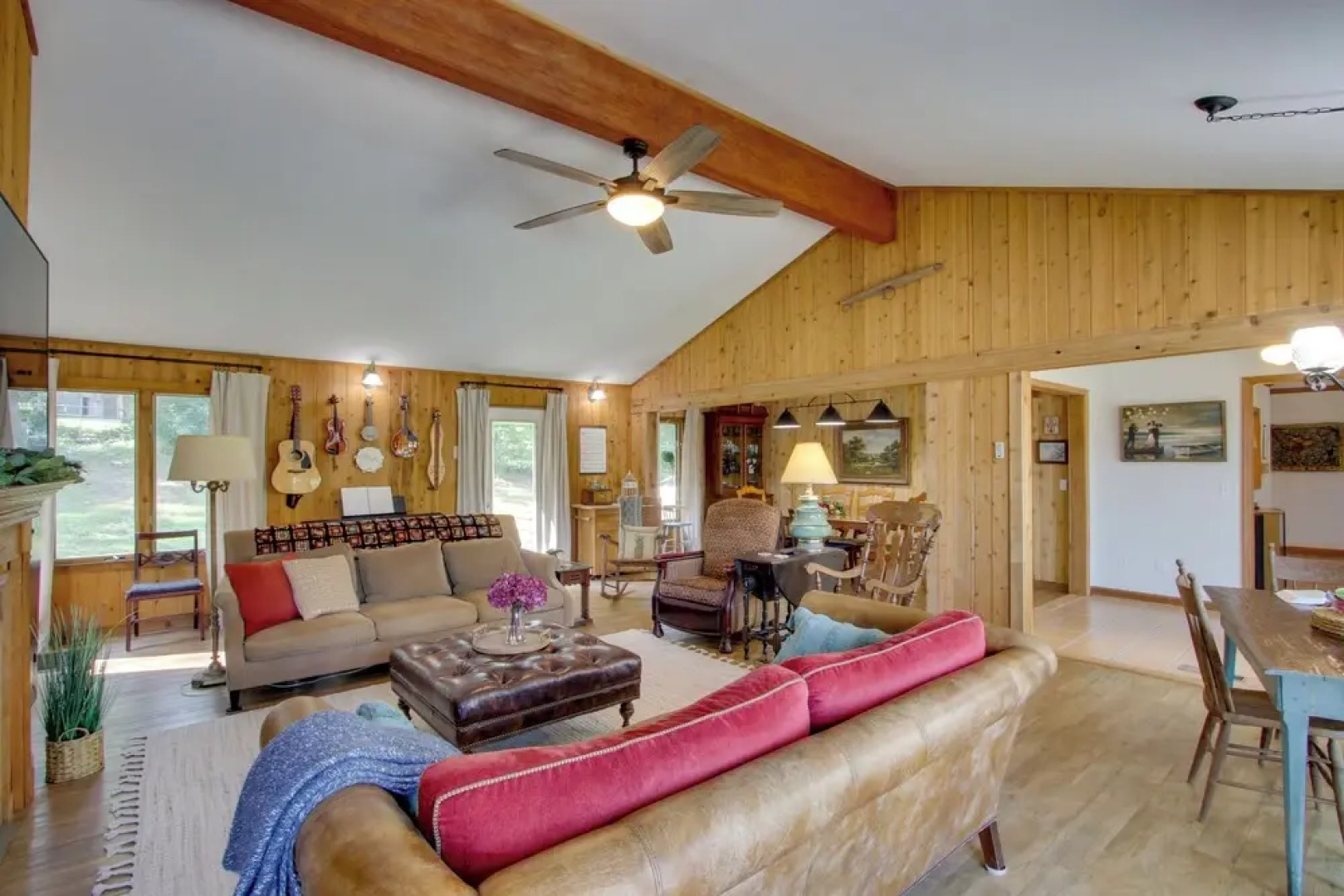 Waterfront Home Near Wilson Lake w/ Covered Porch!