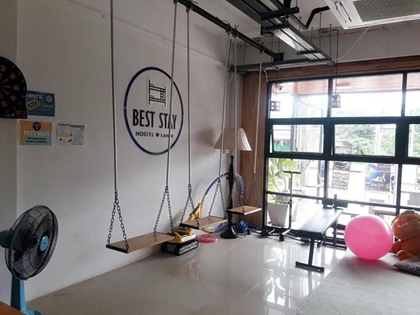 Best Stay Hostel At Lanta