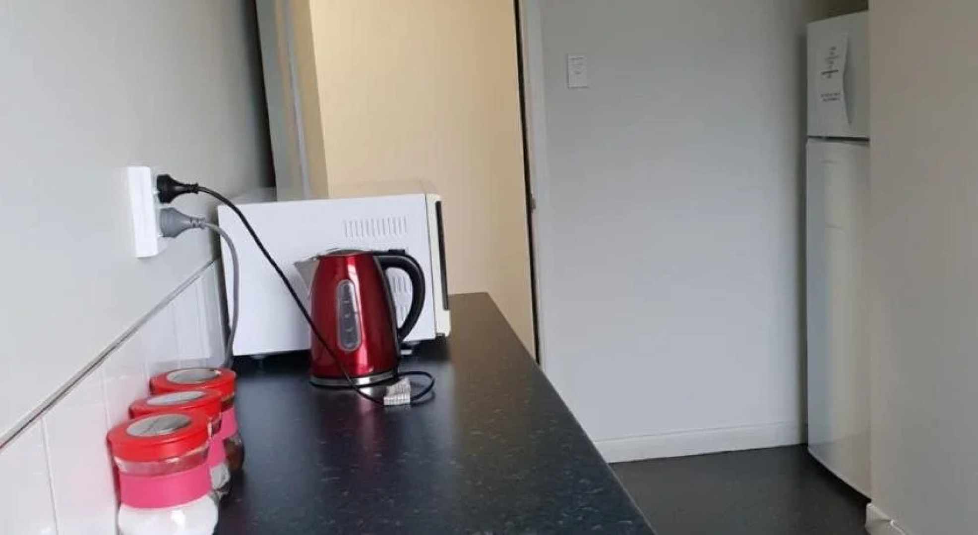 Horse and Jockey Inn