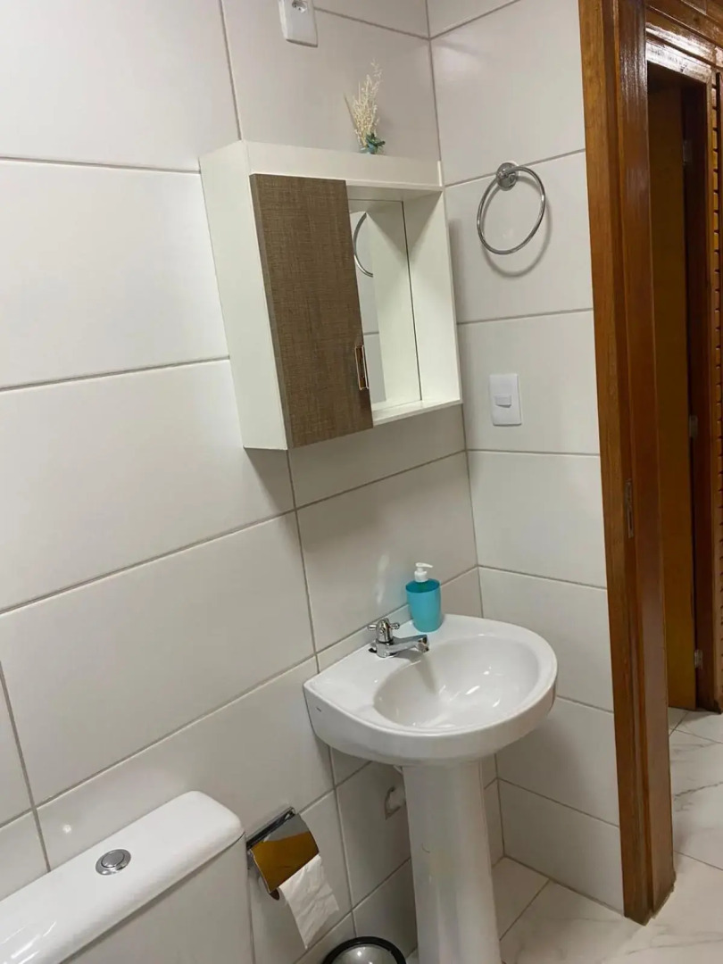 Águia Dourada Hospedagem Casa 02