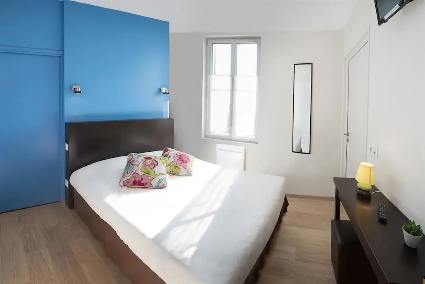 Les Bains Boyardville Hotel Et Restaurant