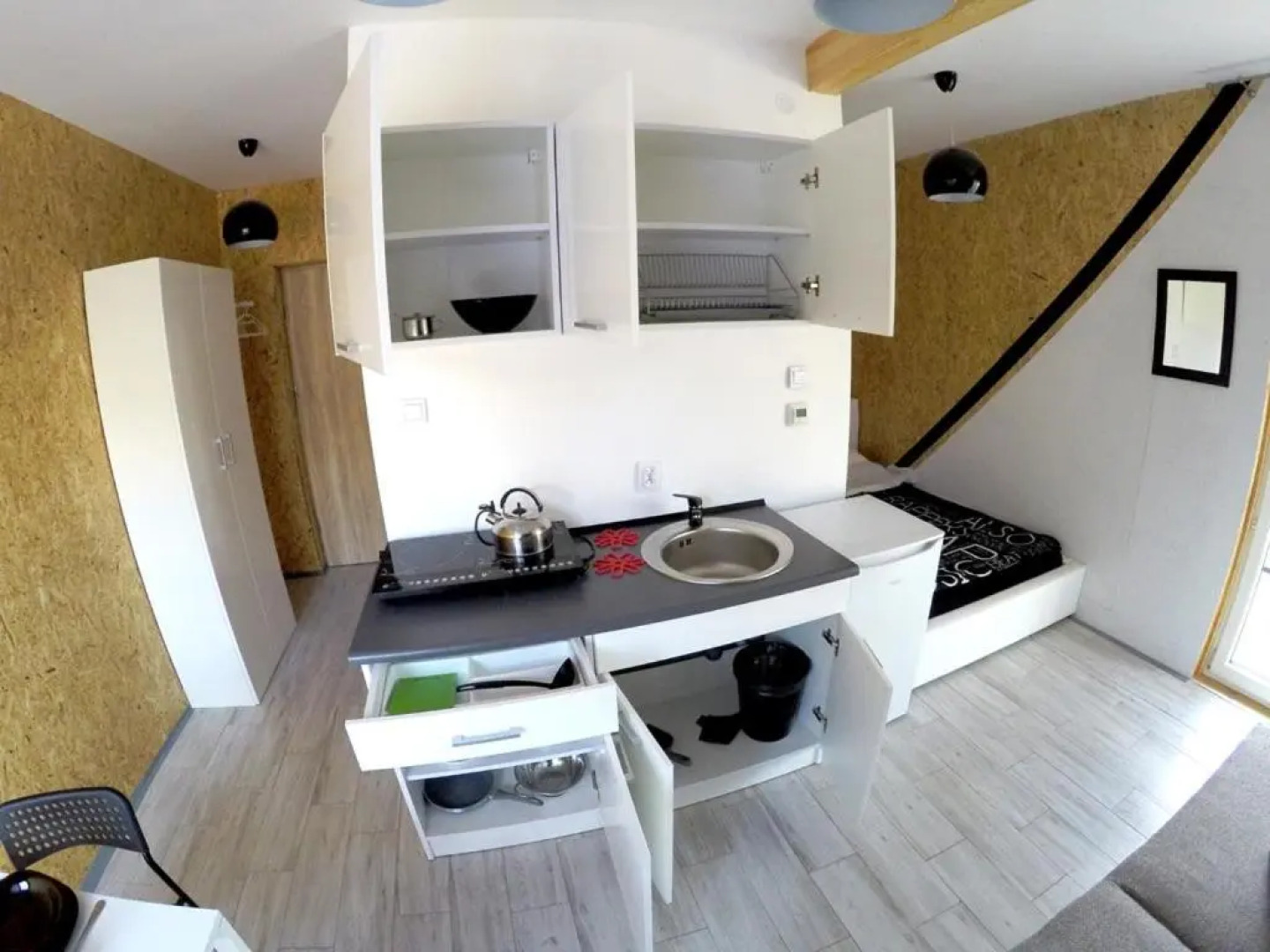 Na Wydmach. Spokój. Cisza. Las dookoła