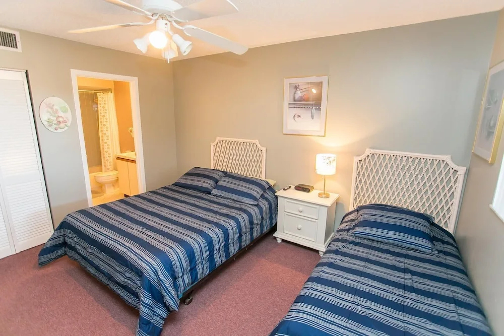 Hibiscus Resort B 2 Bedroom Condo by MCM