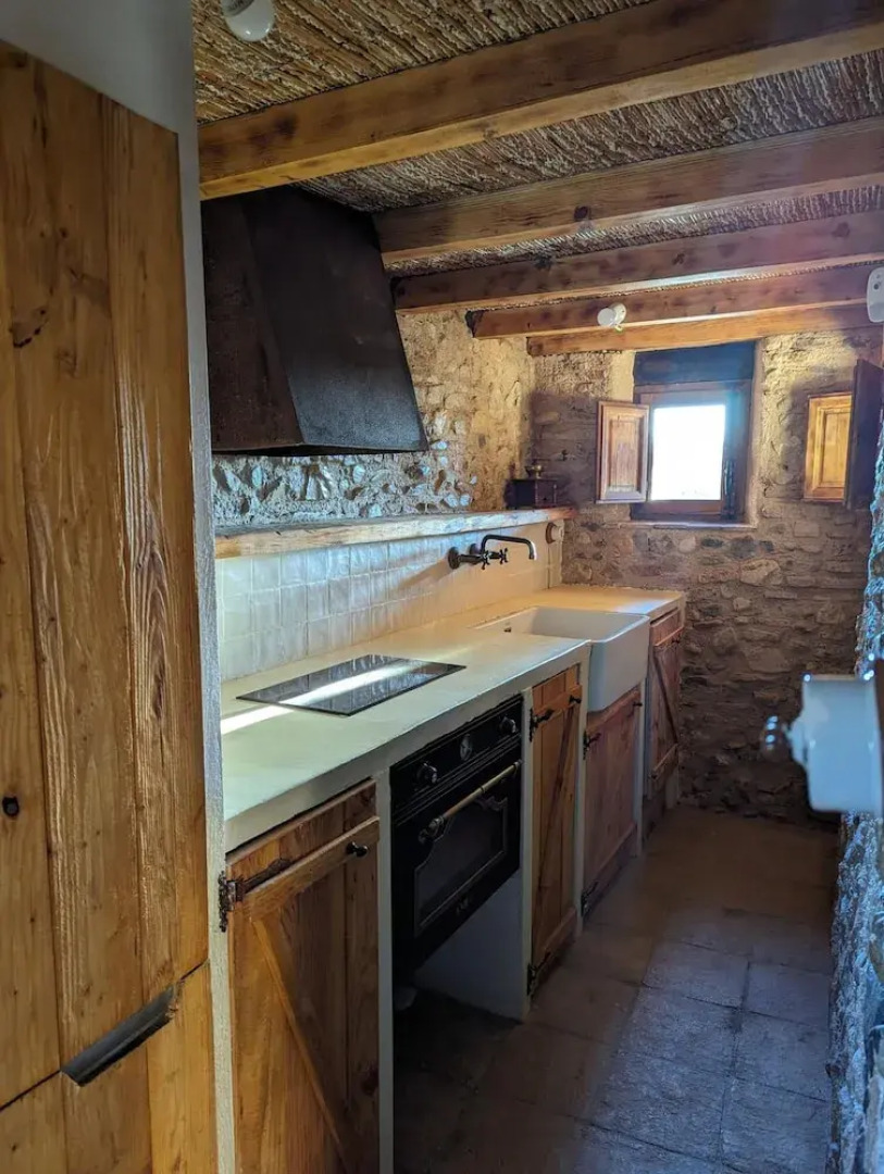 Casa Hostalets - In the Middle of the Olive Trees