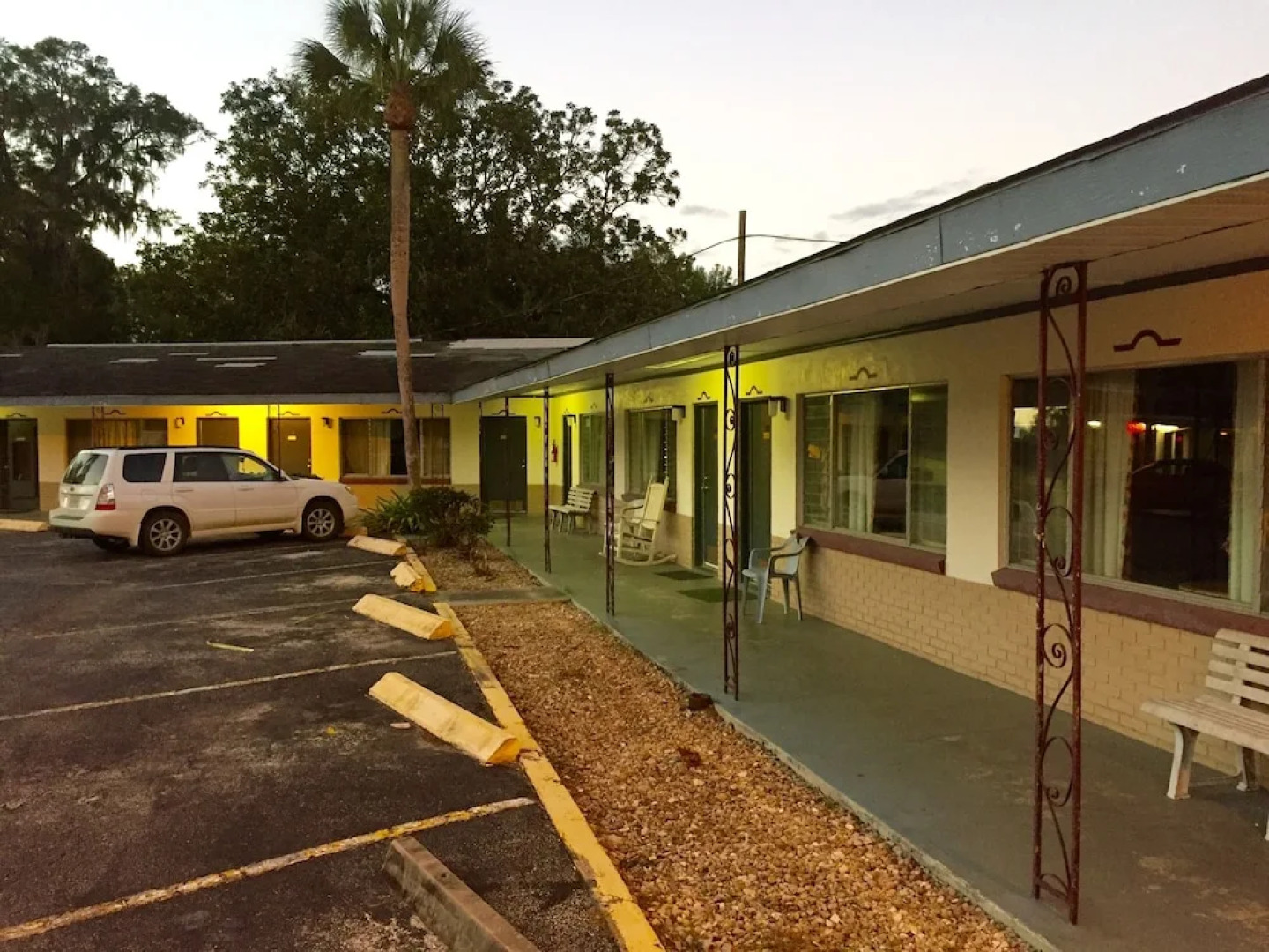 Cadillac Motel Fanning Springs