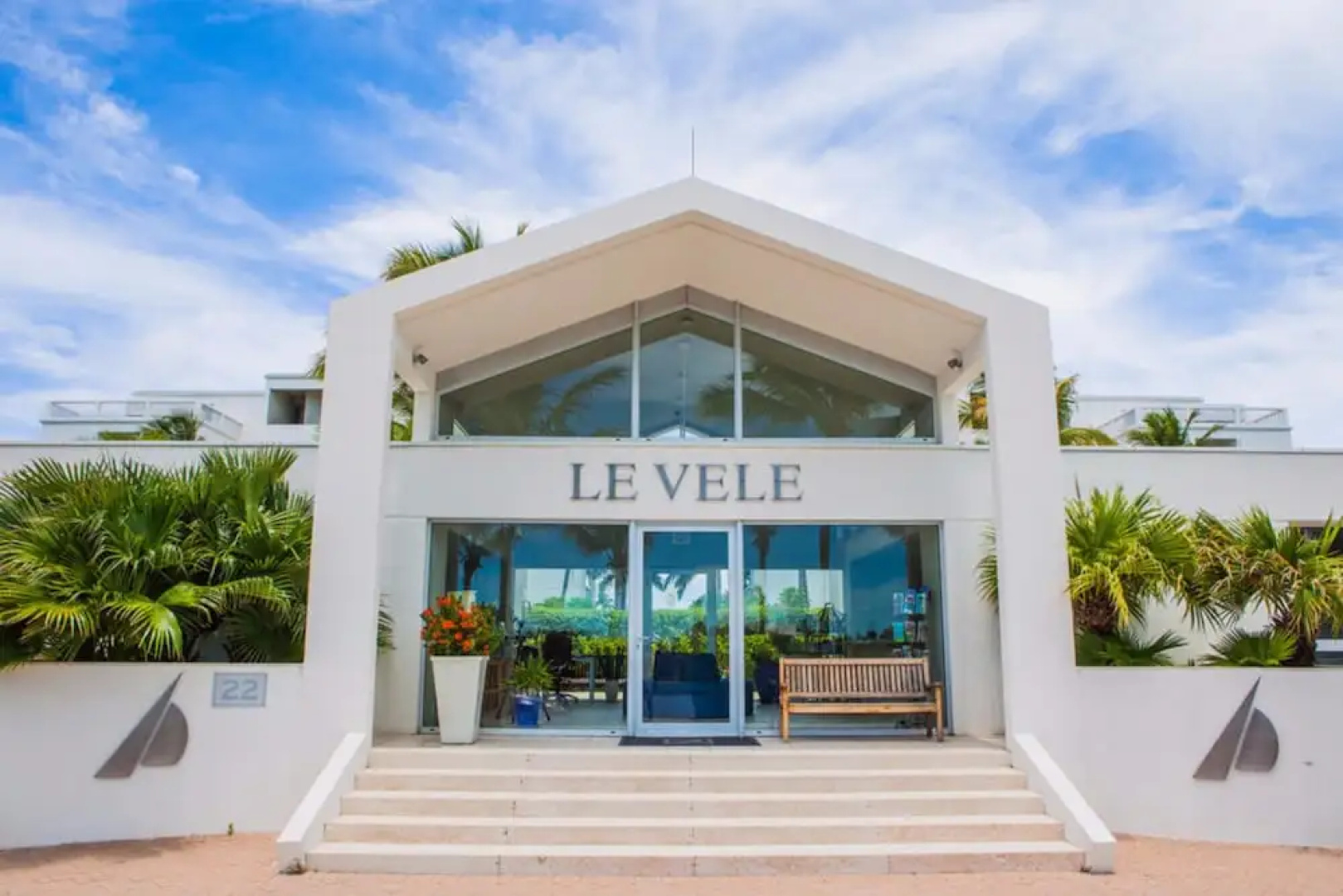 Le Vele Condominiums