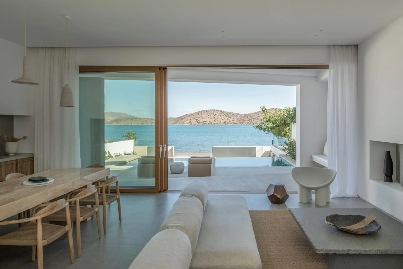 Villa Mimaze Minimalist Living