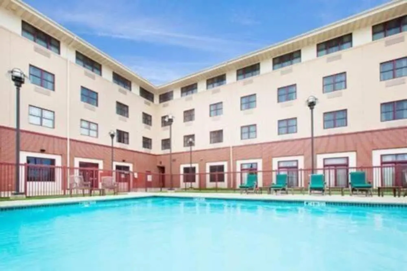 The Q Hotel And Suites