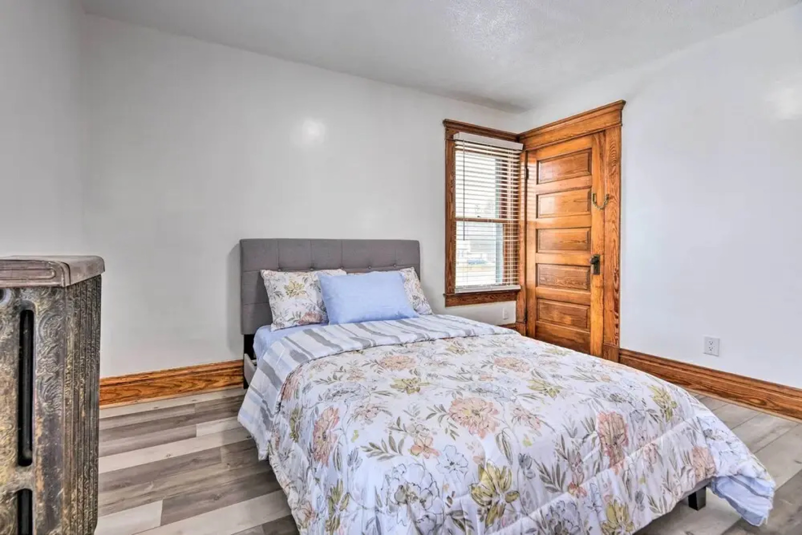 Vacation Rental ~ 2 Mi to Highmark Stadium!