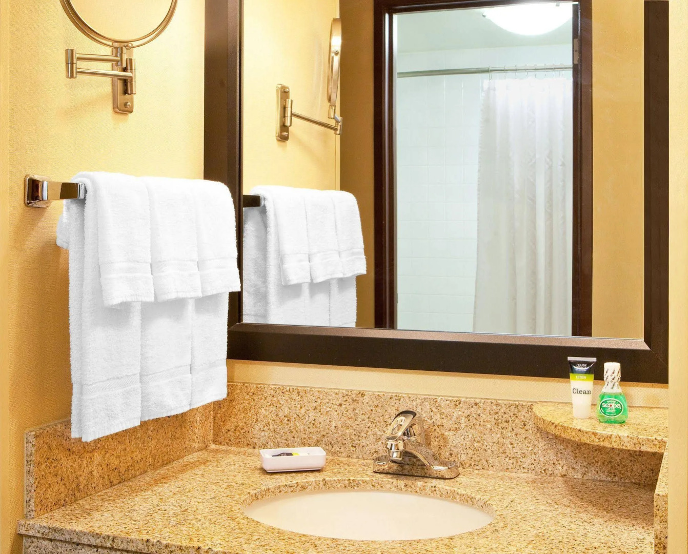 Four Points by Sheraton San Francisco Bay Bridge