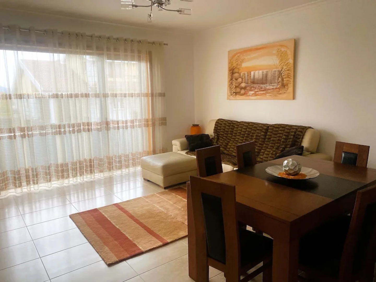 3 Bedroom Flat Aguiar