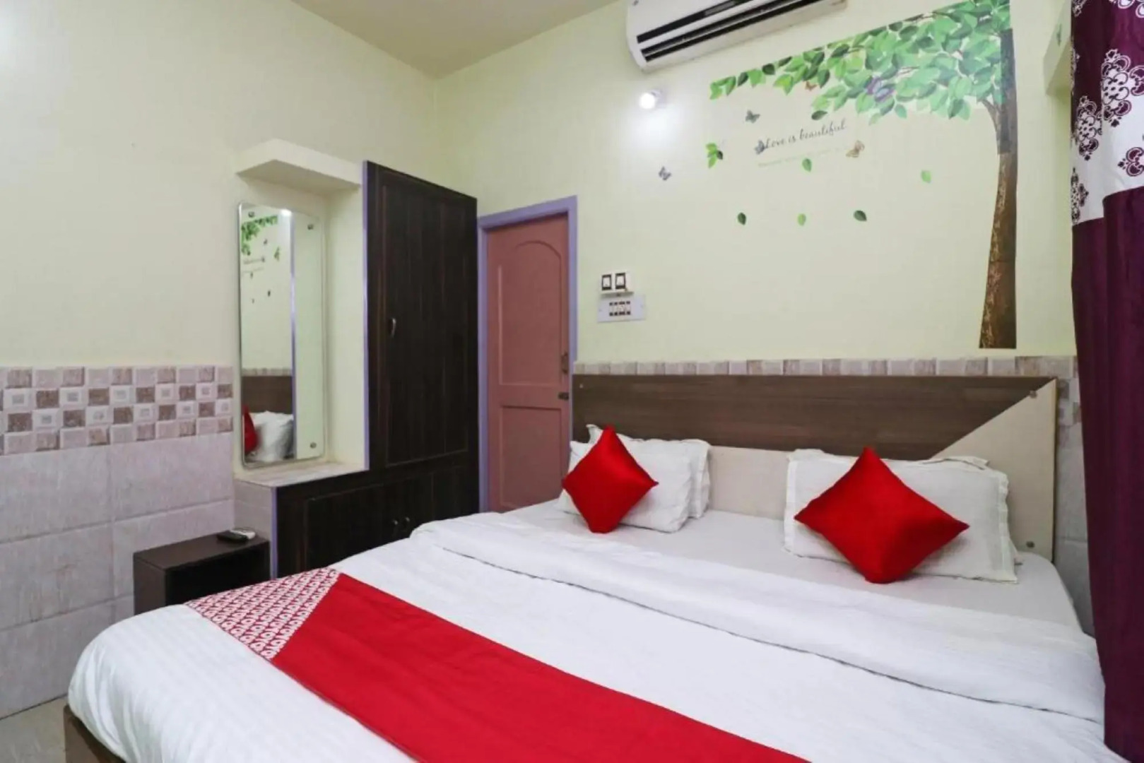 Oyo 44143 Beach Heaven