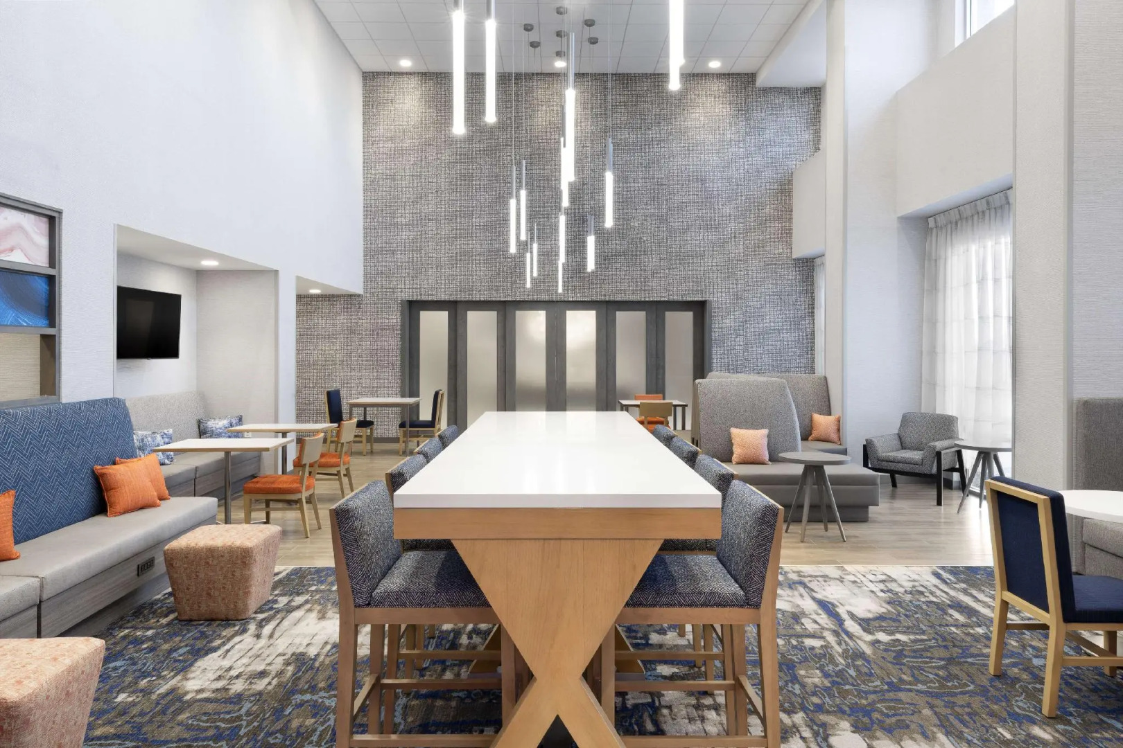 Hampton Inn & Suites St. Charles Old Town Area