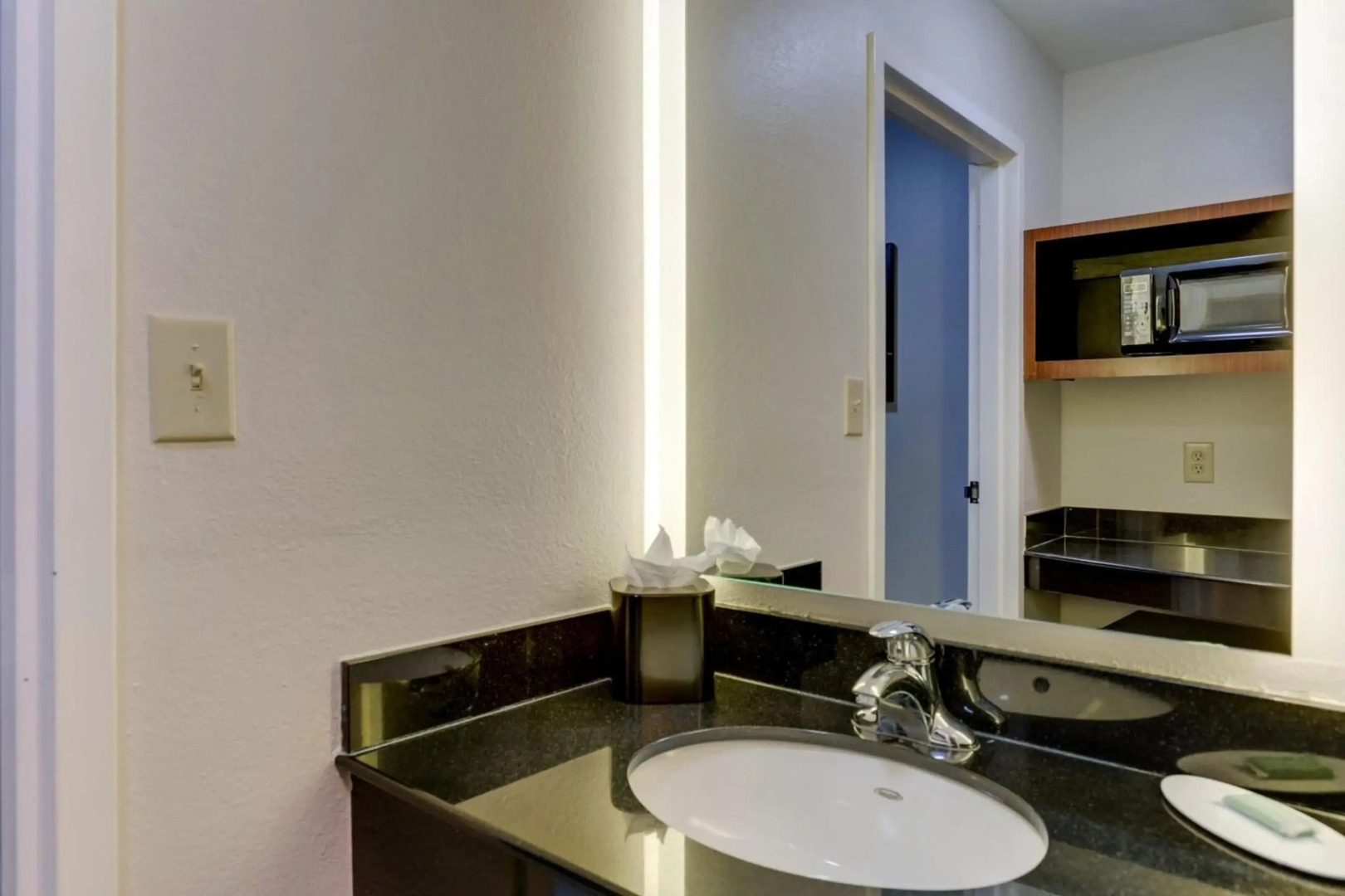 Las Colinas Inn Irving, SureStay Collection by Best Western