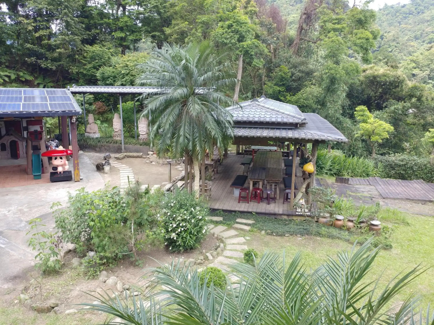 Taiwan Reishi Expert Bed and Breakfast