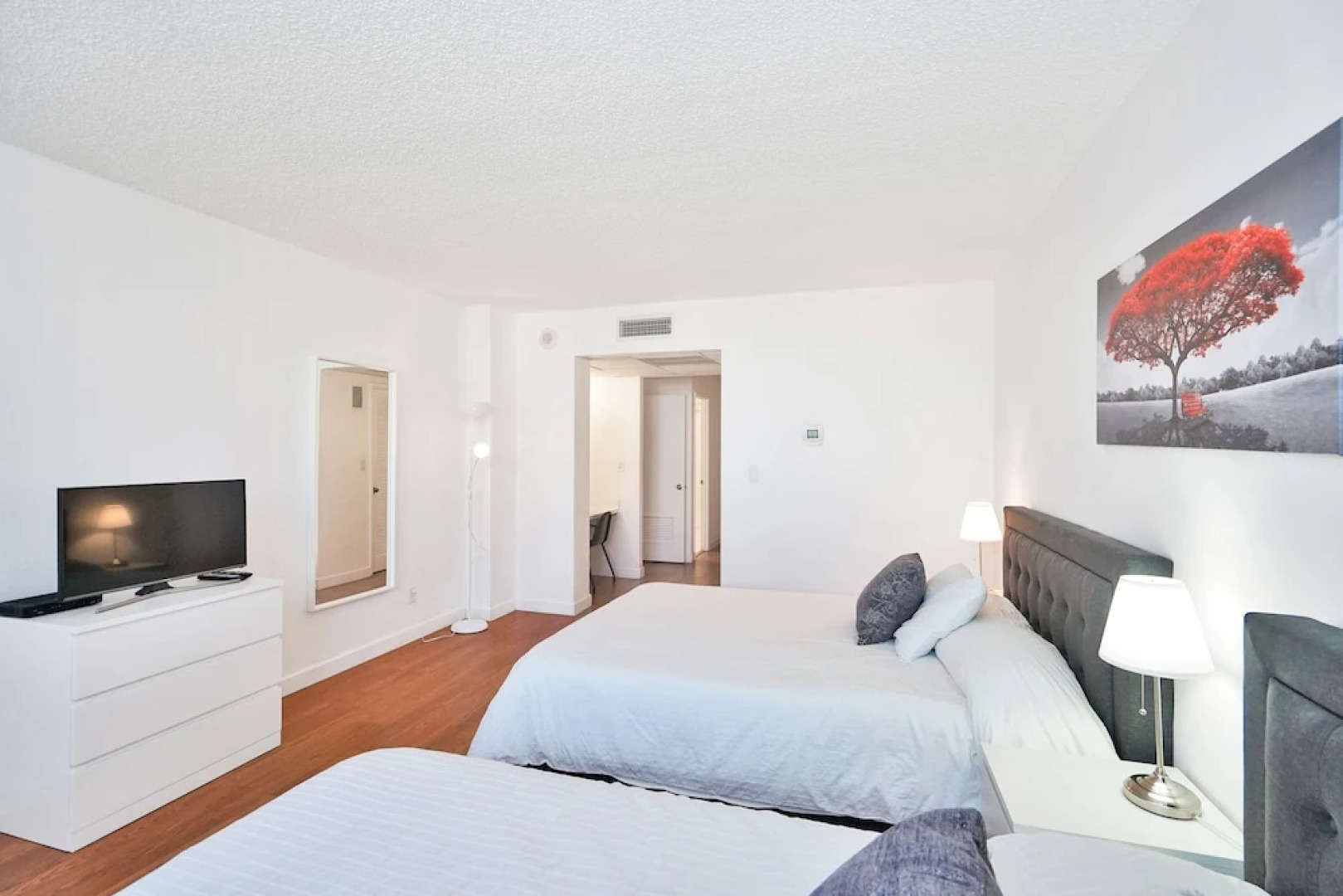 Destination Stays-Ocean View Condo Miami