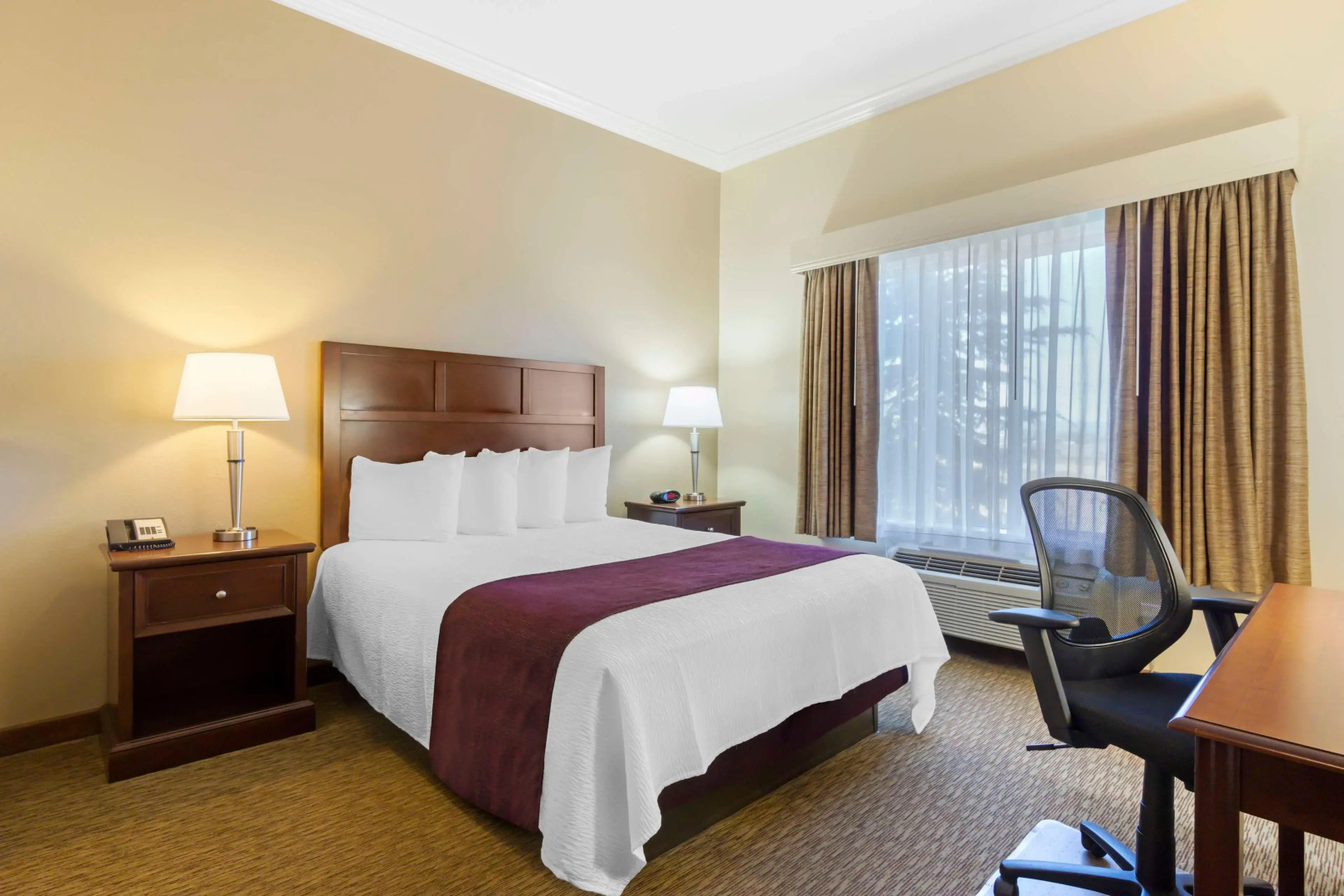 Best Western Plus Grapevine Inn