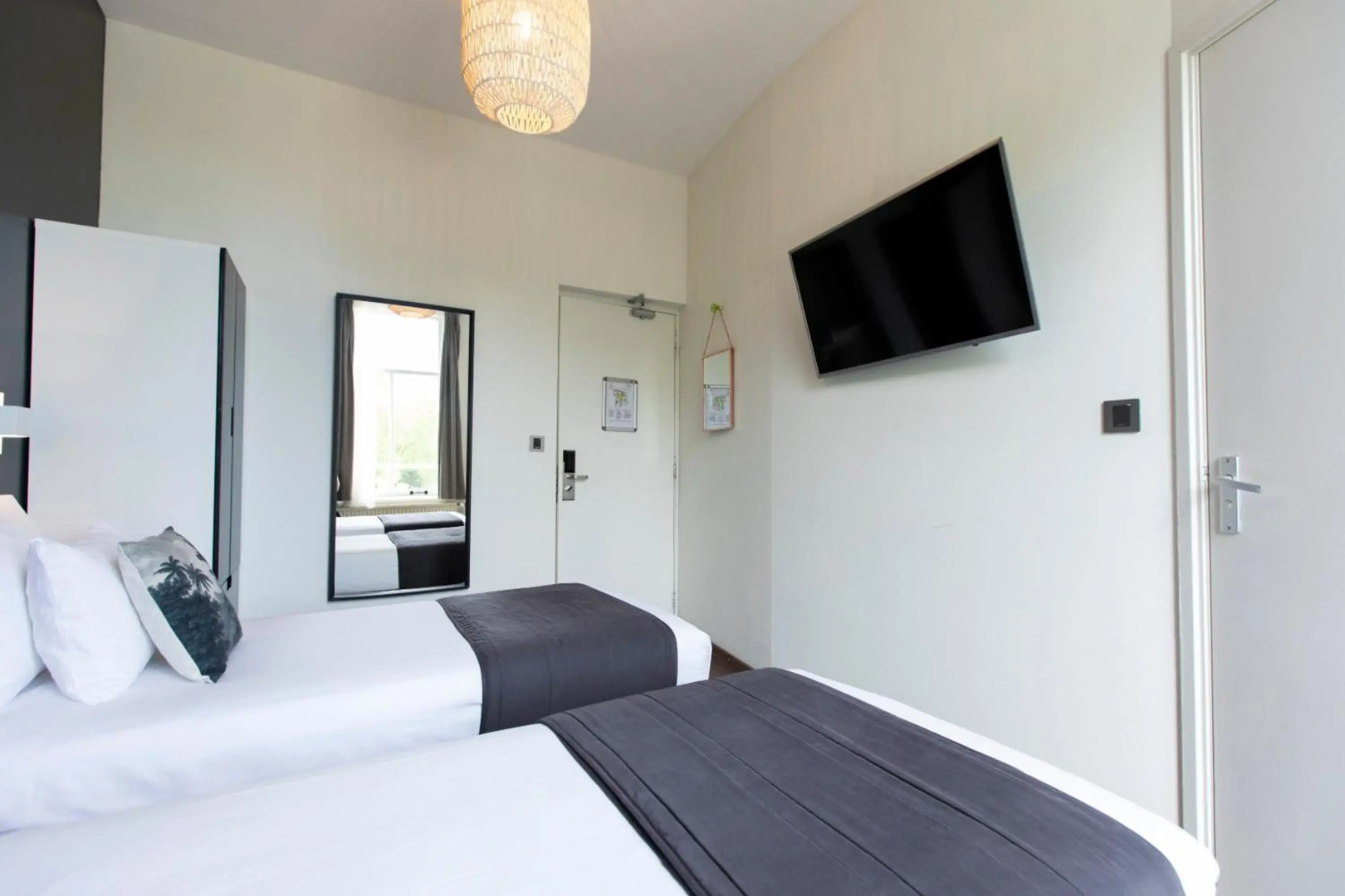 Quentin Amsterdam Hotel