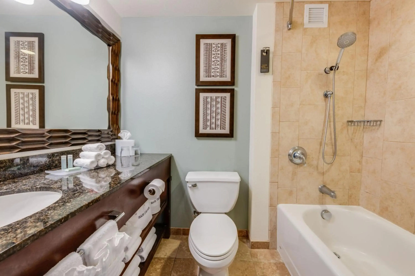 Courtyard by Marriott King Kamehameha's Kona Beach Hotel