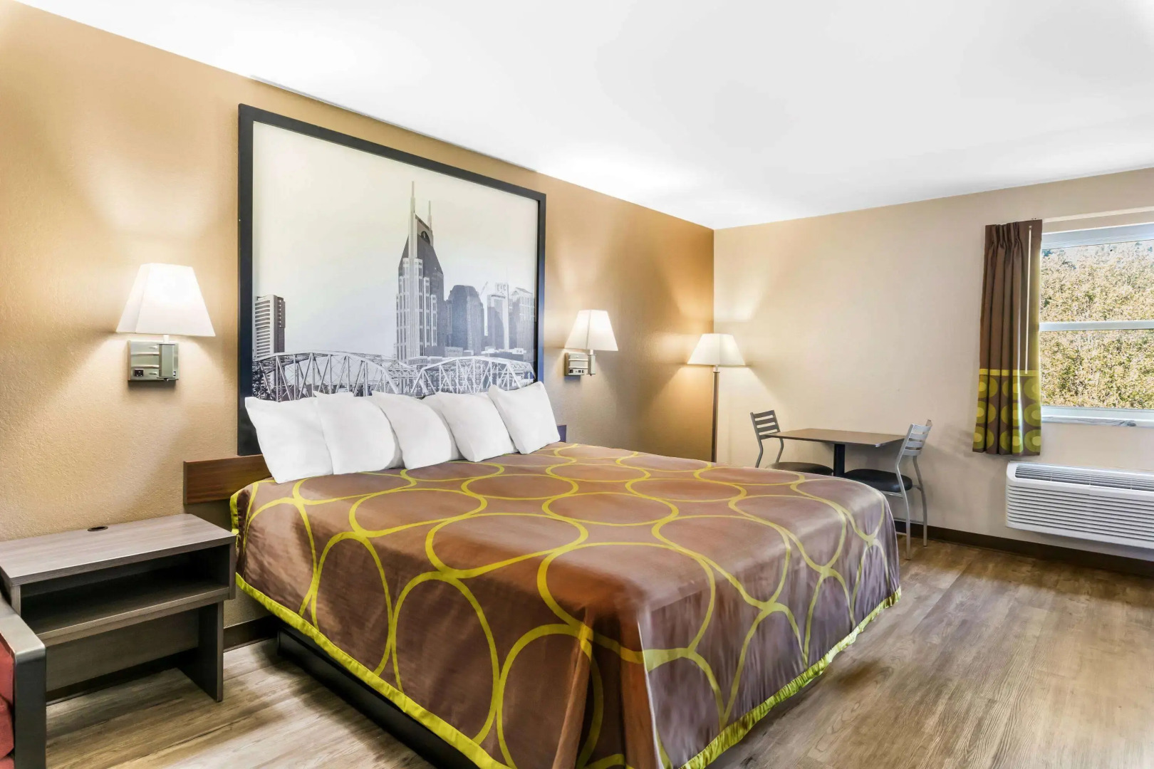 Super 8 by Wyndham Dickson