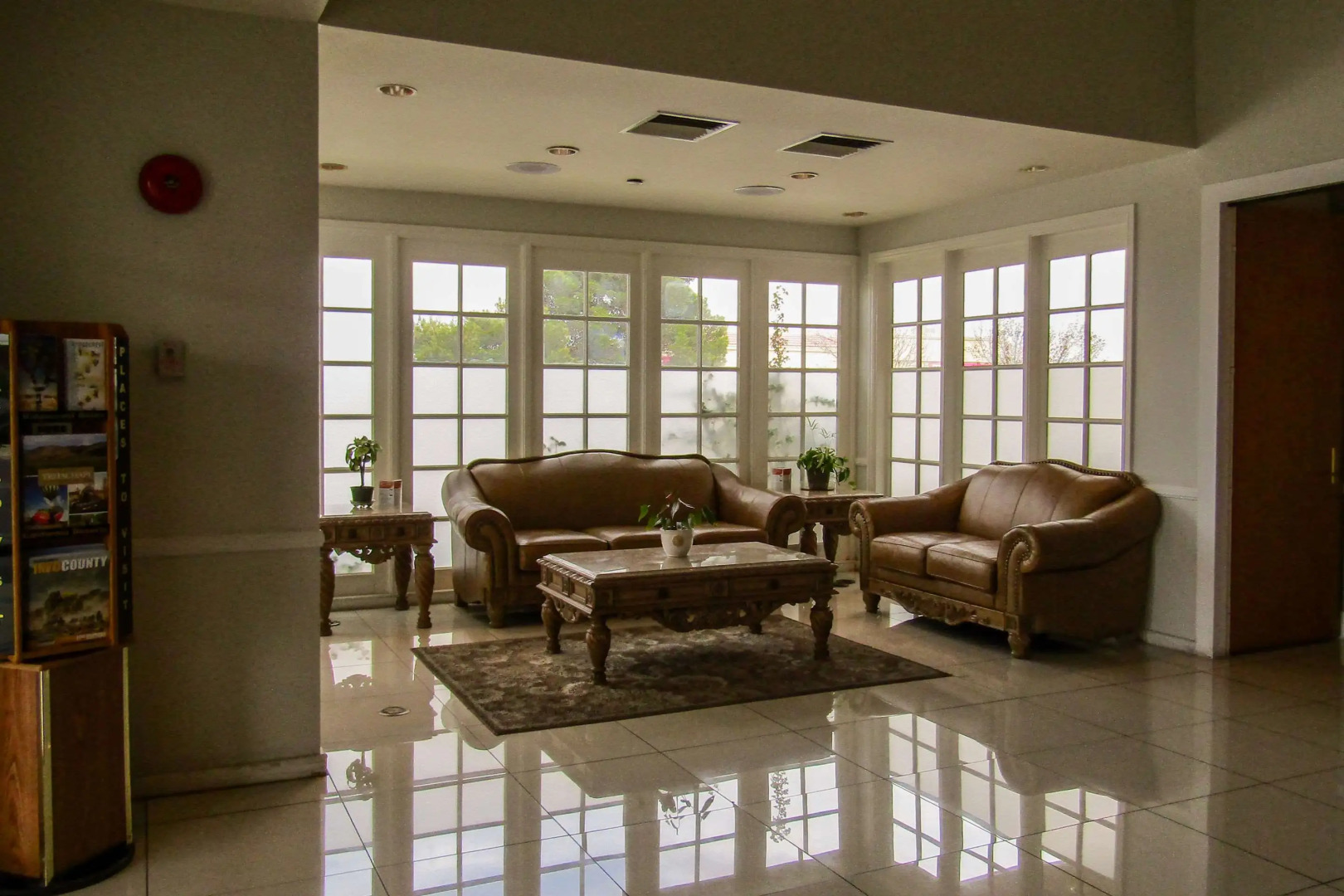 Clarion Inn Near China Lake Naval Station