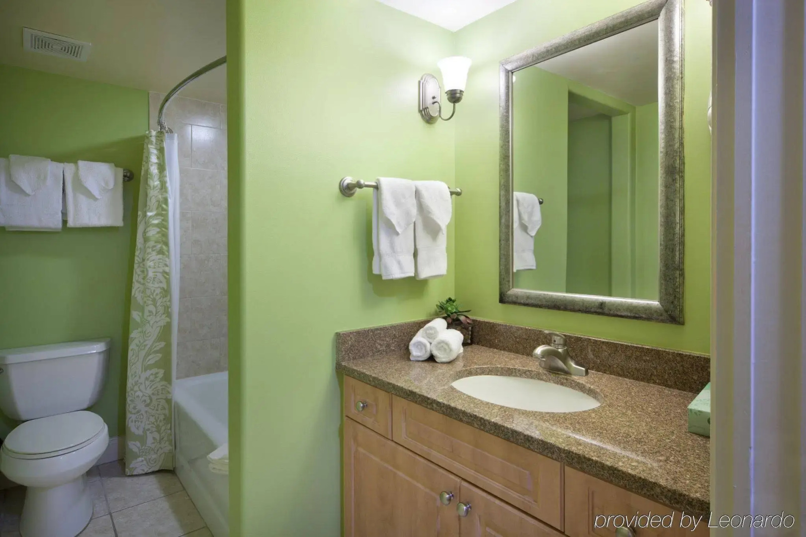 Holiday Inn Club Vacations At Bay Point Resort