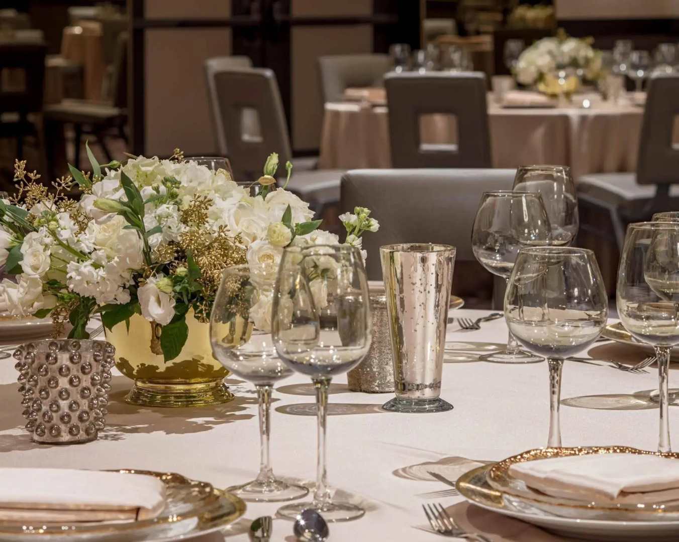 Embassy Suites by Hilton Minneapolis Downtown