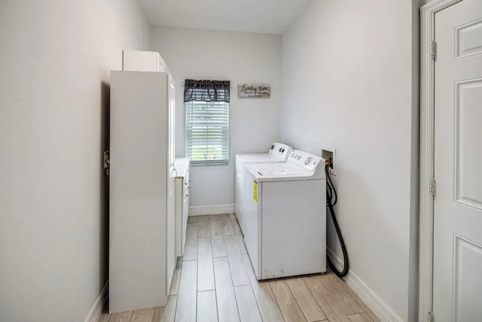 Lanai, Private Pool: Lehigh Acres Home