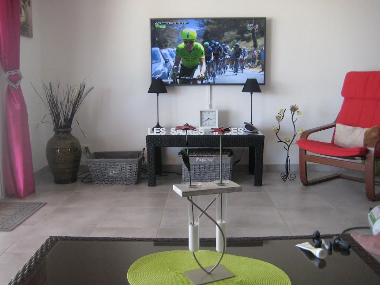 Serene Holiday Home in Les Mages With Balcony