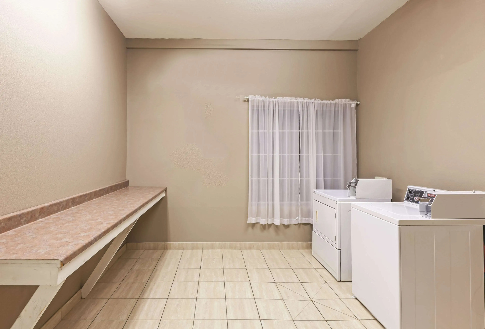 La Quinta Inn & Suites by Wyndham Granbury