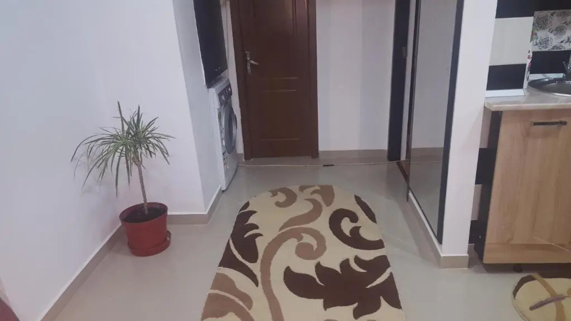 Apartament Cosmin Strada Rozelor Etaj 4