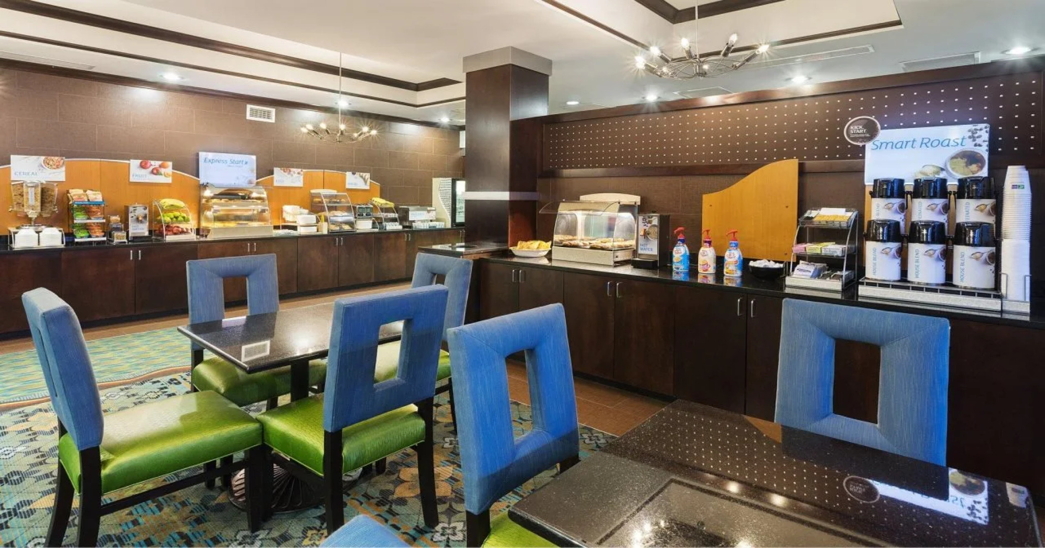 Holiday Inn Express and Suites - Stroudsburg