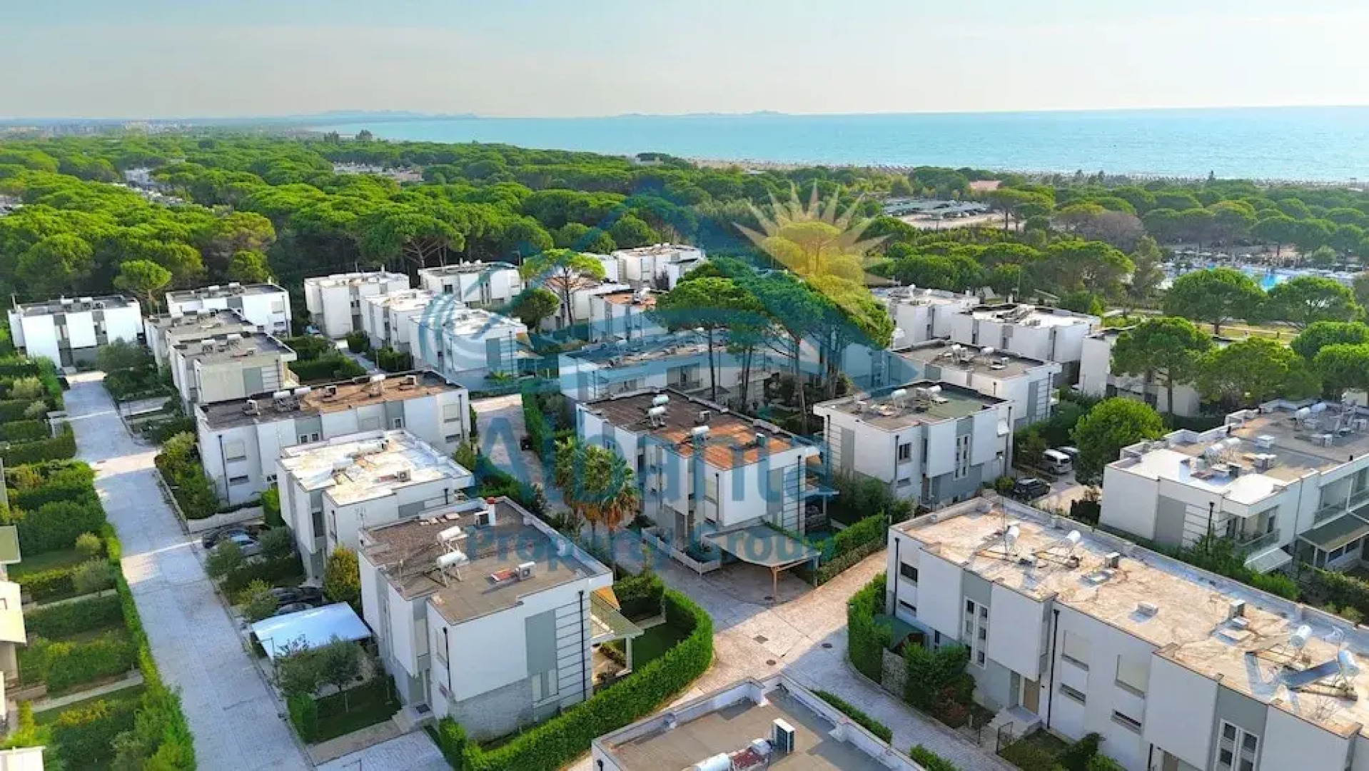 Sunny Beach Apartments 300