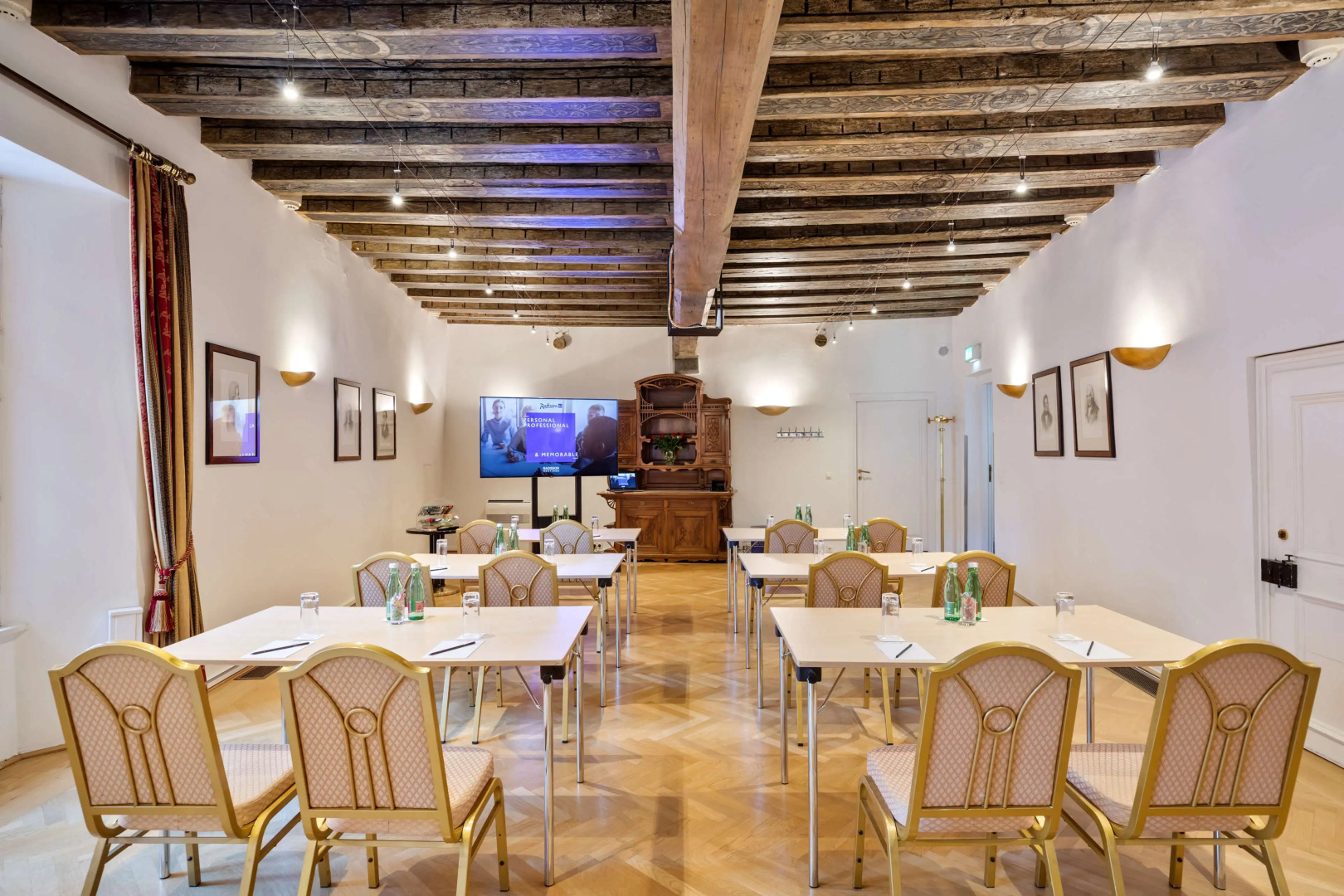 Radisson Blu Hotel Altstadt