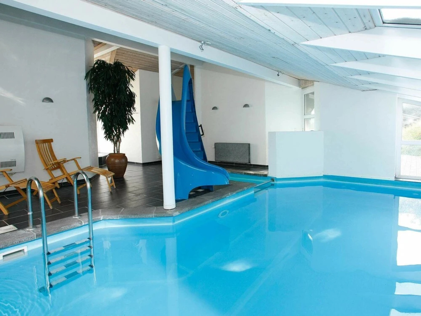 Luxurious Holiday Home in Lokken With Swimming Pool
