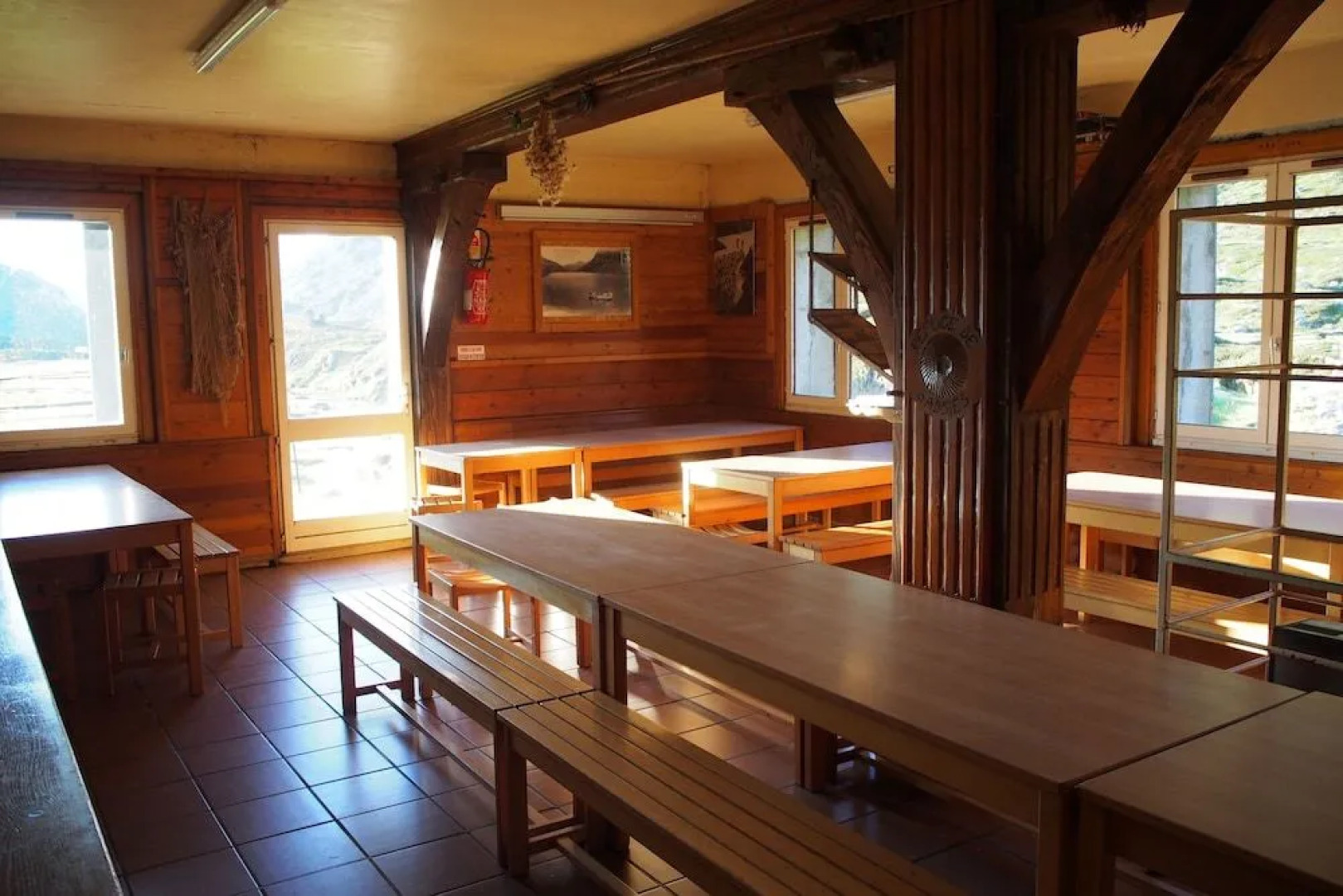 Refuge des étangs de Bassiès - Hostel