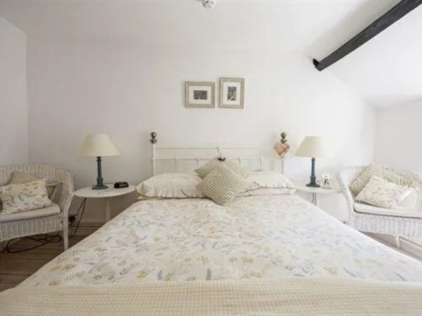 New Farm Bed And Breakfast