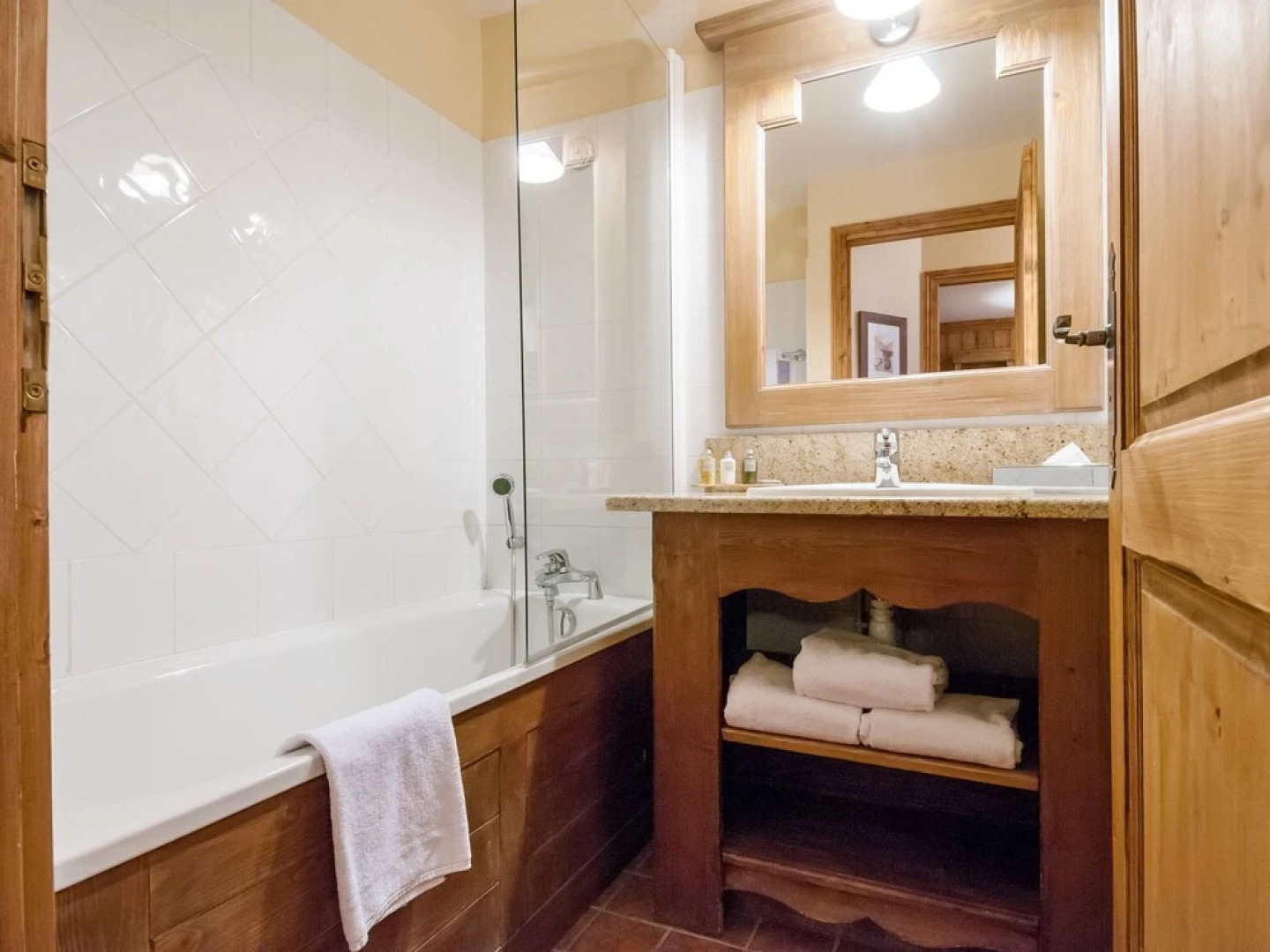 Authentic Apartment Located in the Center of Les Arcs 1950