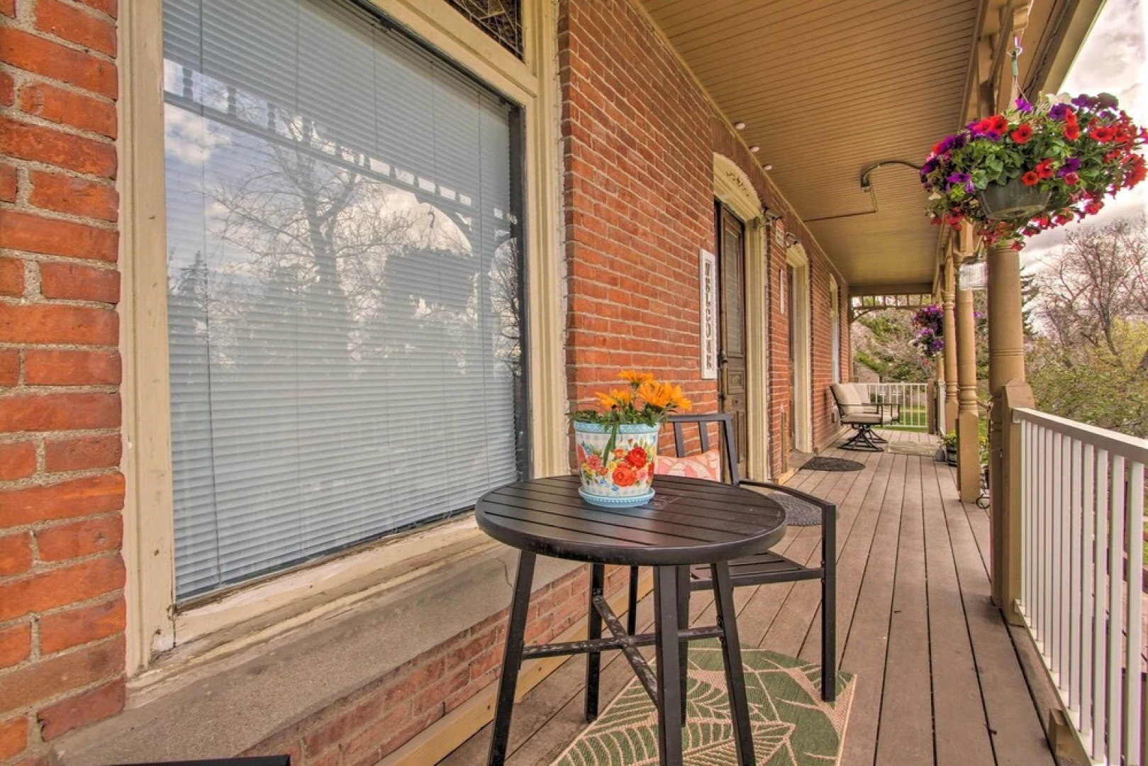 Quaint Helena Apartment - Walkable to Downtown!