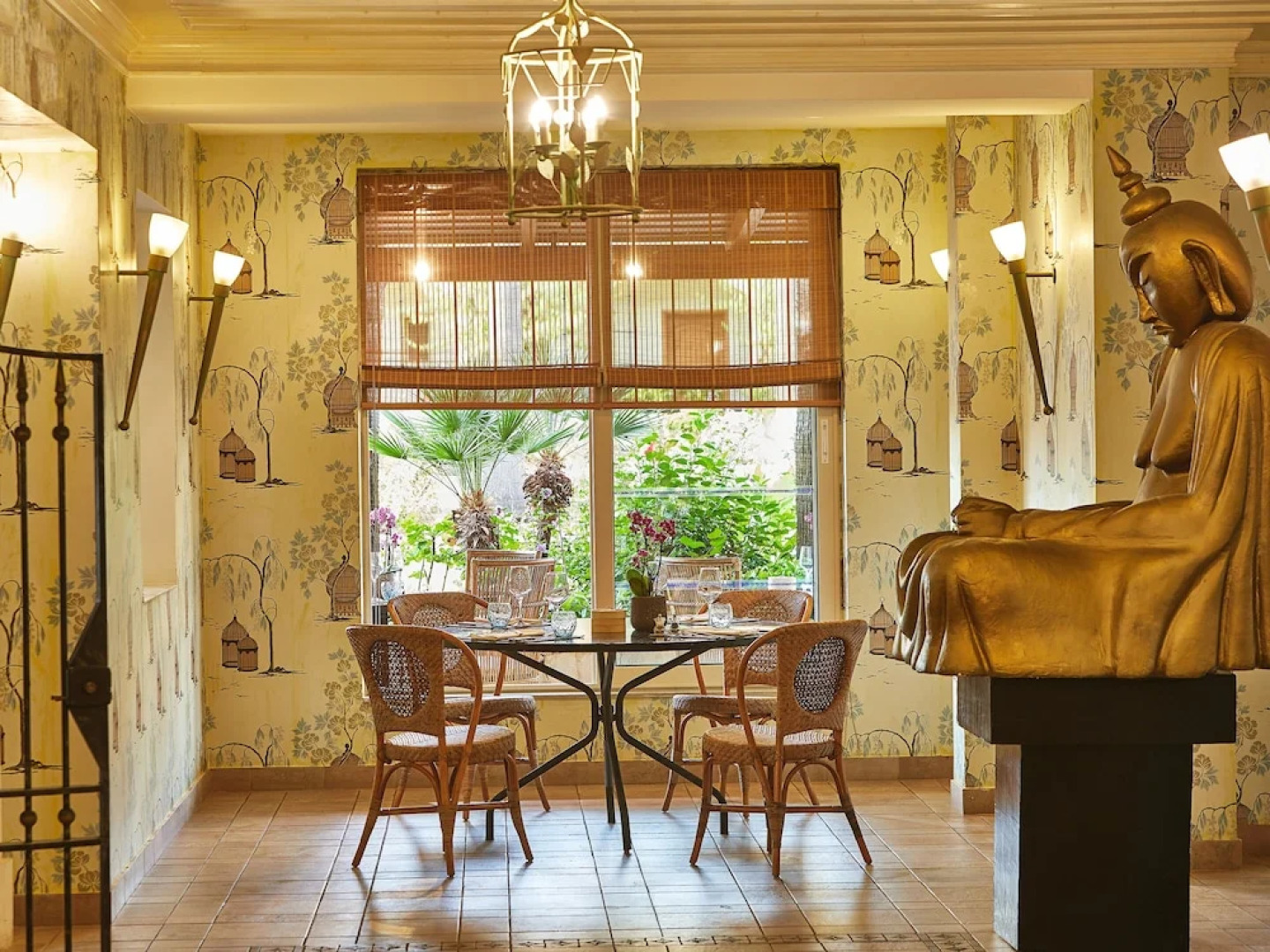 Club Marine Palace & Suites